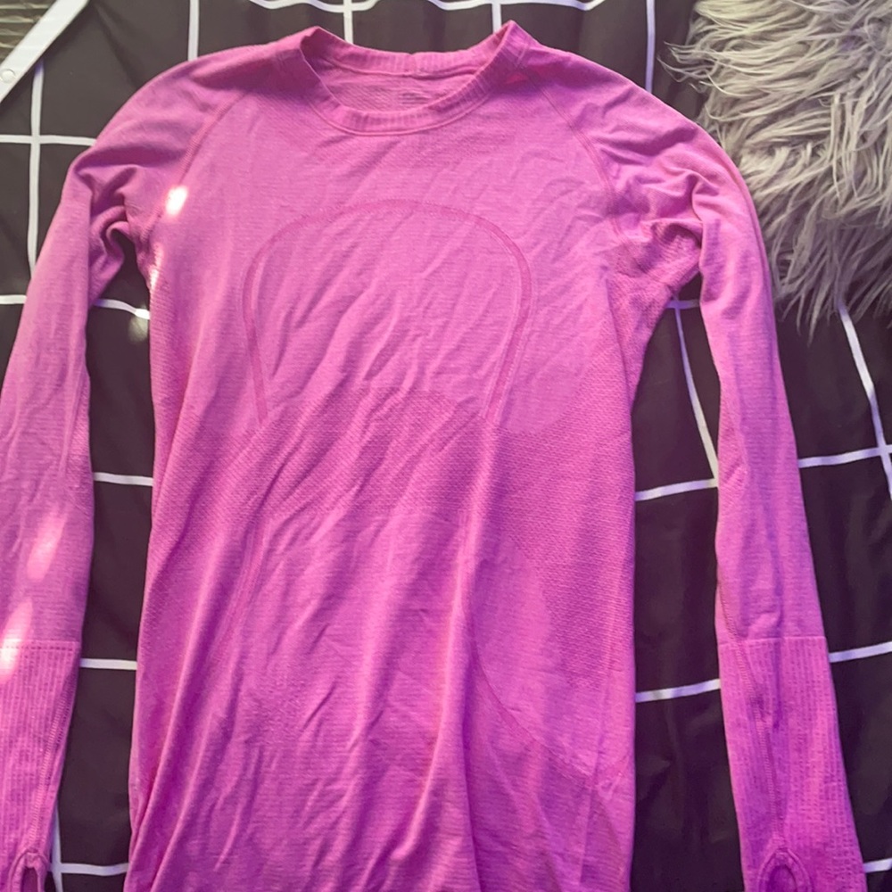 hot pink lululemon swiftly long sleeve top